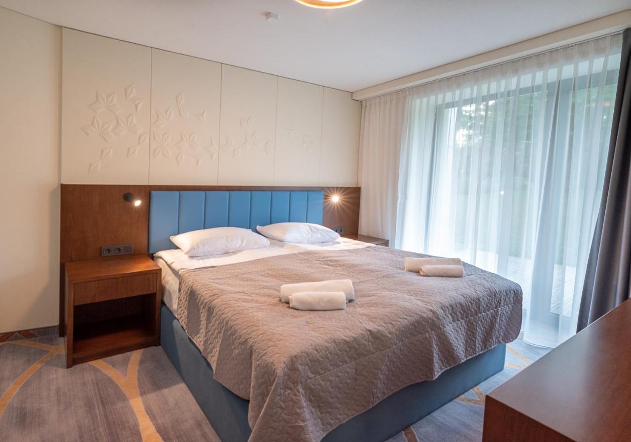 Hotel Auksines Kopos à Šventoji Extérieur photo