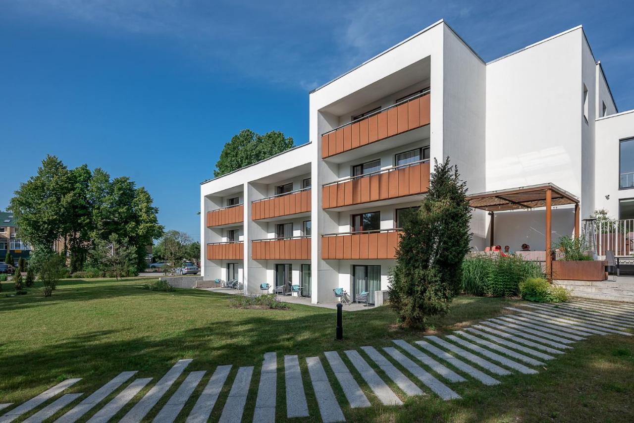 Hotel Auksines Kopos à Šventoji Extérieur photo