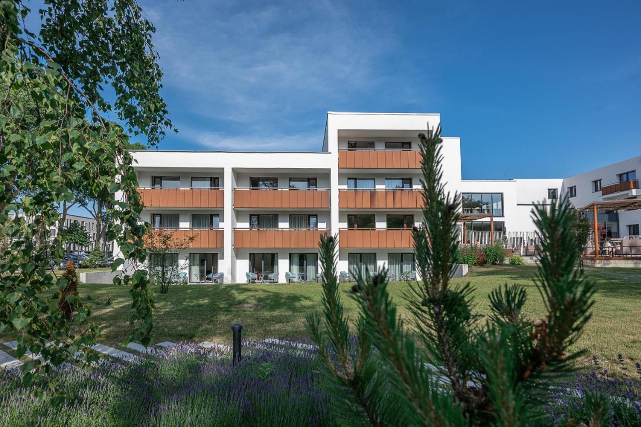 Hotel Auksines Kopos à Šventoji Extérieur photo